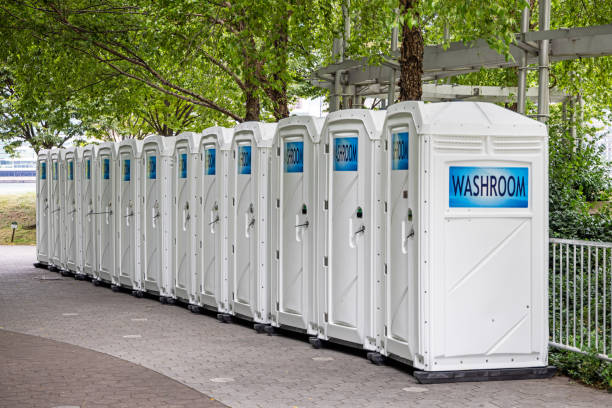 Portable Toilet Options We Offer in State Center, IA